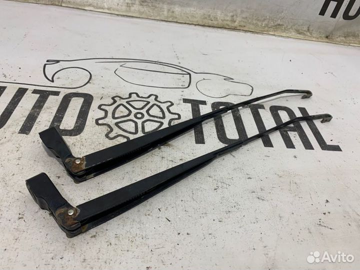 Поводок стеклоочистителя Renault Logan K7J710 2008