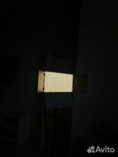 Видеосвет yongnuo 300