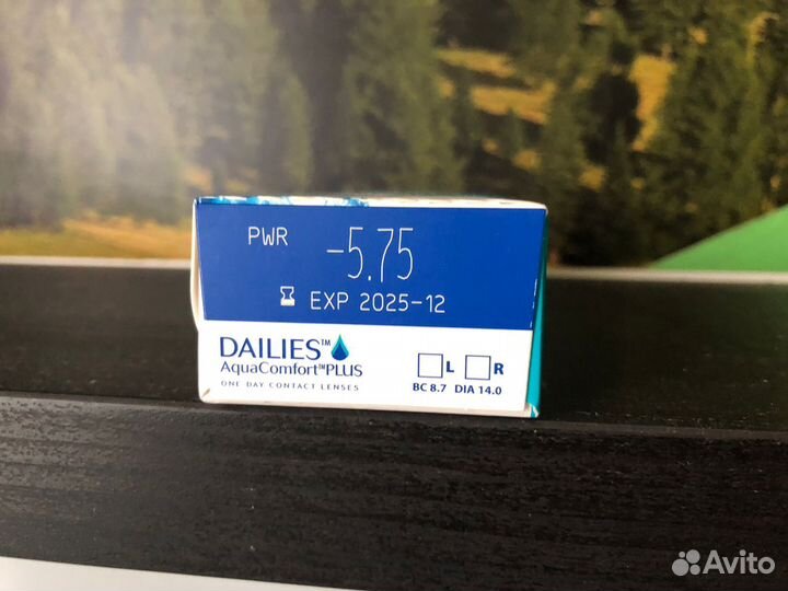 Линзы контактные -5.75