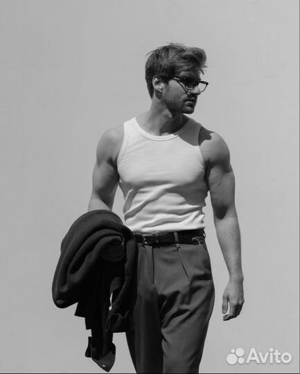 Мужской фотограф