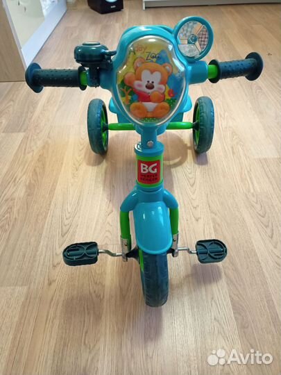 Детский трехколесный велосипед