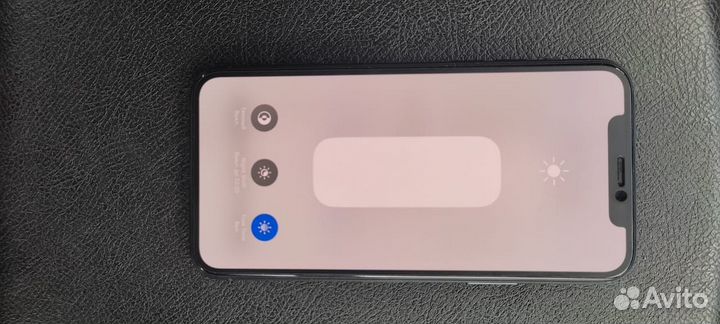 iPhone 11 Pro, 64 ГБ