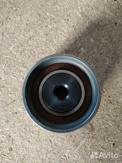 Ролик паразитный ремня грм Мазда 626