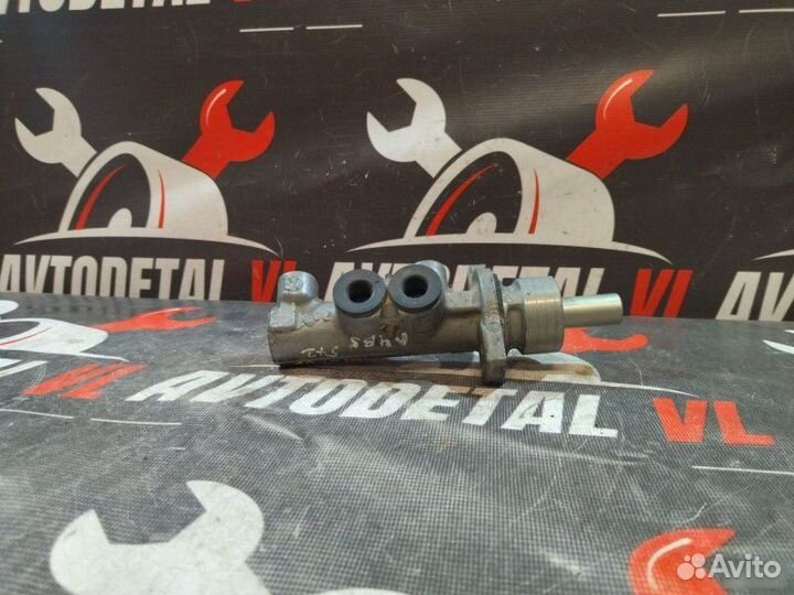 Главный тормозной цилиндр Audi A4