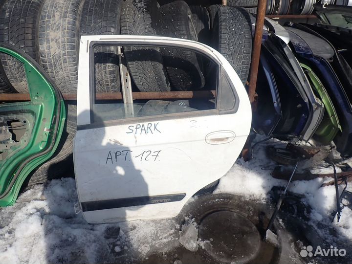 Дверь задняя левая для Chevrolet Spark 2005-2010