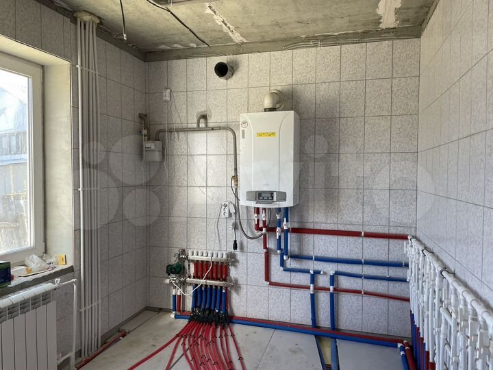 Коттедж 261,8 м² на участке 8,7 сот.