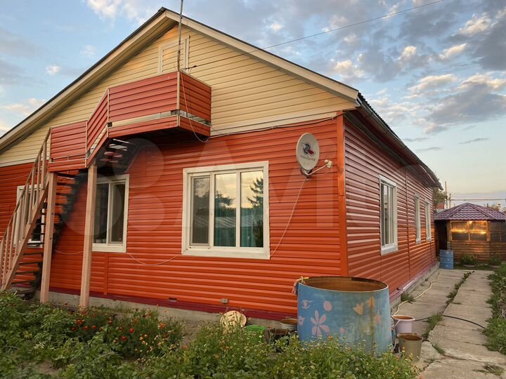 Дом 83 м² на участке 8 сот.