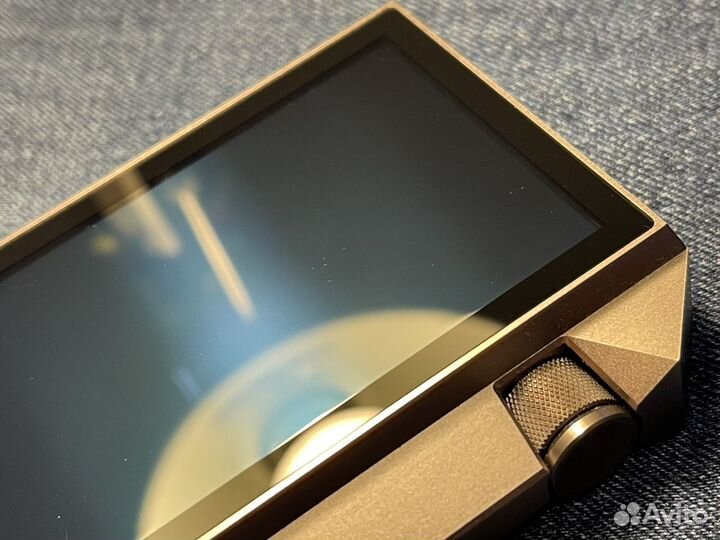 Astell&Kern AK240