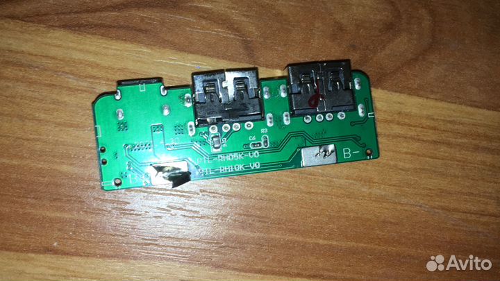 Плата от портативной зарядки