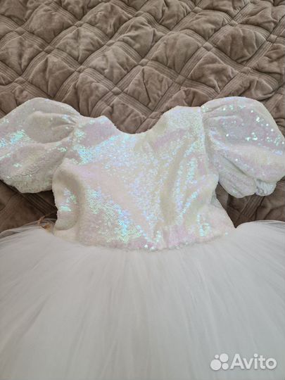 Шикарное платье для девочки