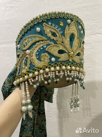 Кокошник ручной работы, женский