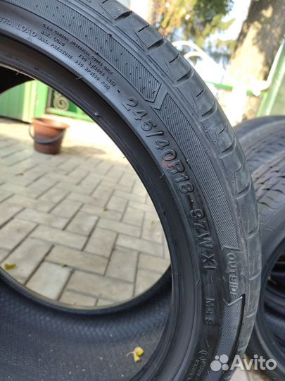 Arivo Ultra ARZ4 225/40 R18 и 245/40 R18