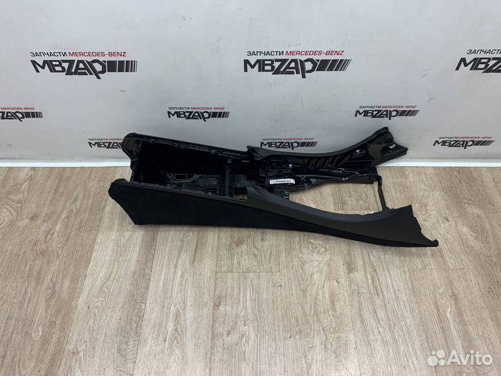 Центральная консоль Mercedes W213 E 213
