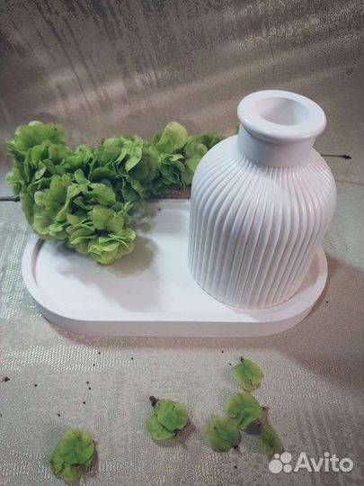 Ваза из гипса. Шкатулки