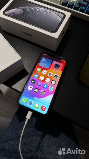 iPhone Xr, 64 ГБ