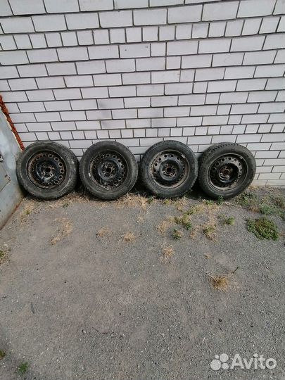 Kumho I'Zen KW31 195/60 R15 88R