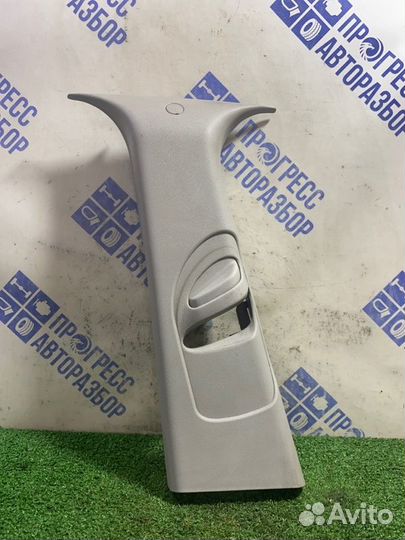 Обшивка стойки левая Ford Fusion хэтчбек 1.6 fyja