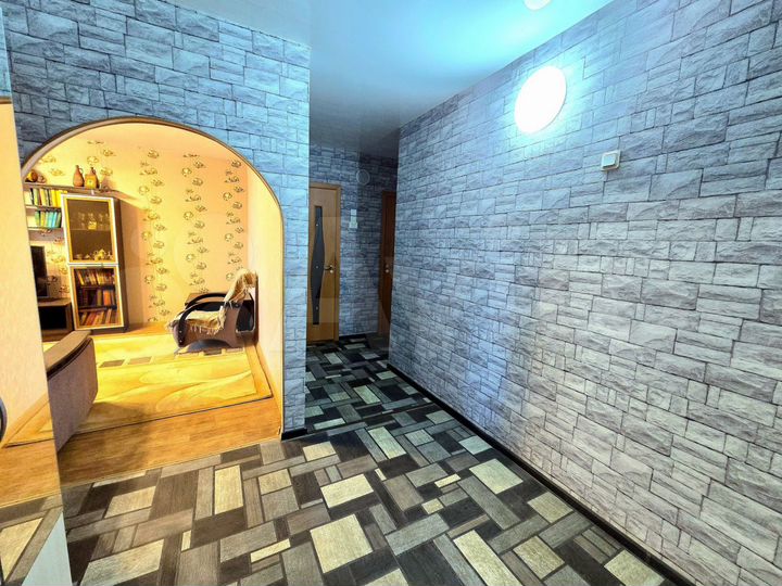 4-к. квартира, 77,6 м², 1/5 эт.