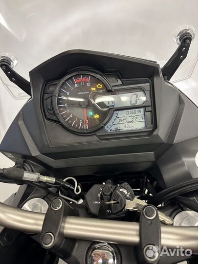 Мотоцикл Suzuki V-Strom DL650A во Владивостоке