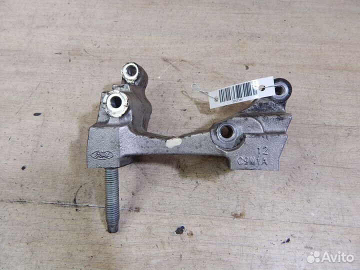 Кронштейн двигателя правый Ford Focus 1 1.8D