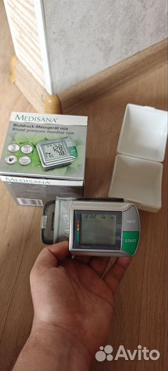 Тонометр автоматический на запястье