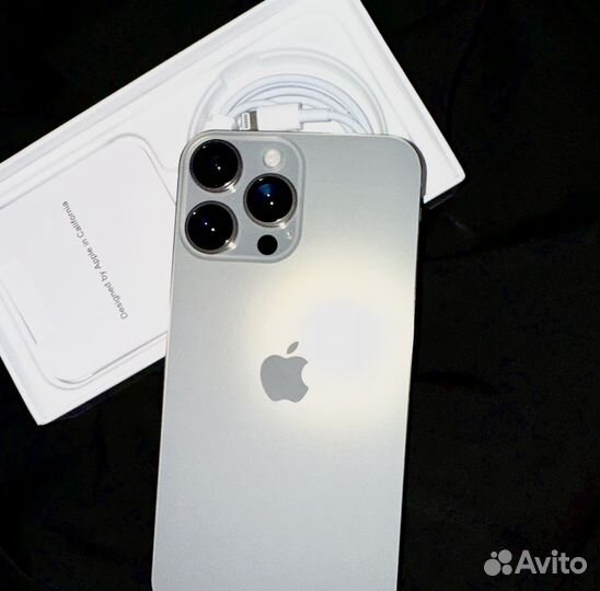 iPhone xr в корпусе 15 pro 128 gb