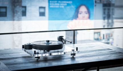 Pro-Ject 6 Perspex SB виниловый проигрыватель