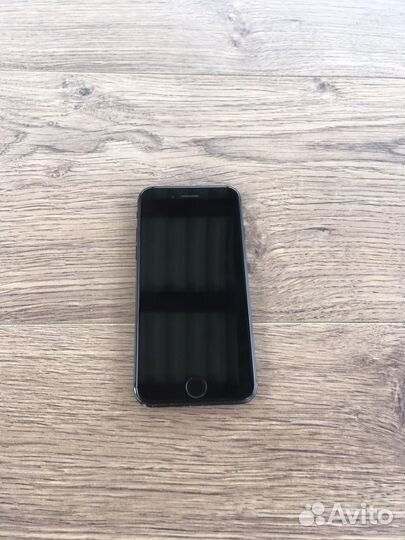 iPhone 7, 32 ГБ
