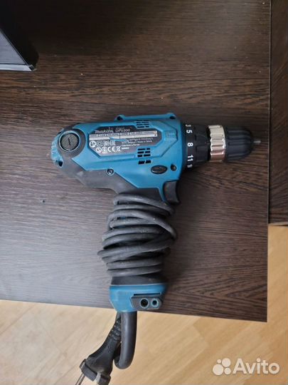 Дрель шуруповерт makita