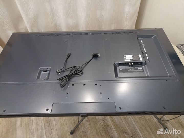 Телевизор на запчасти
