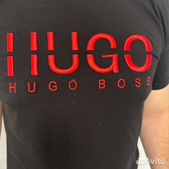 Костюм мужской шорты и футболка Hugo boss