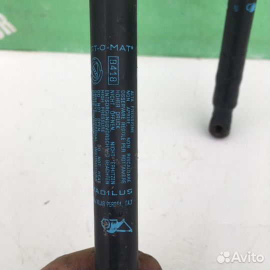 Амортизатор крышки багажника Фиат Стило