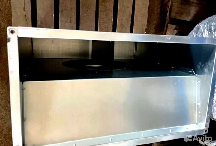 Вытяжной прямоугольный вентилятор