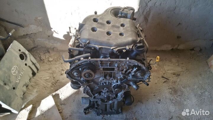 Двигатель Ниссан VQ25, VQ23 в разборе