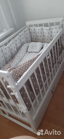 Бортики, кокон, и подушка в кроватку