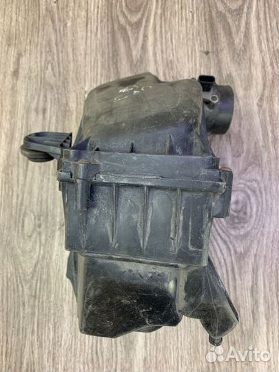 Корпус воздушного фильтра Ford Mondeo qxba