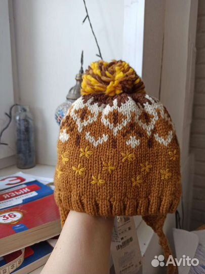 Шапка Zara 48 р, новая и 50 р, б/у