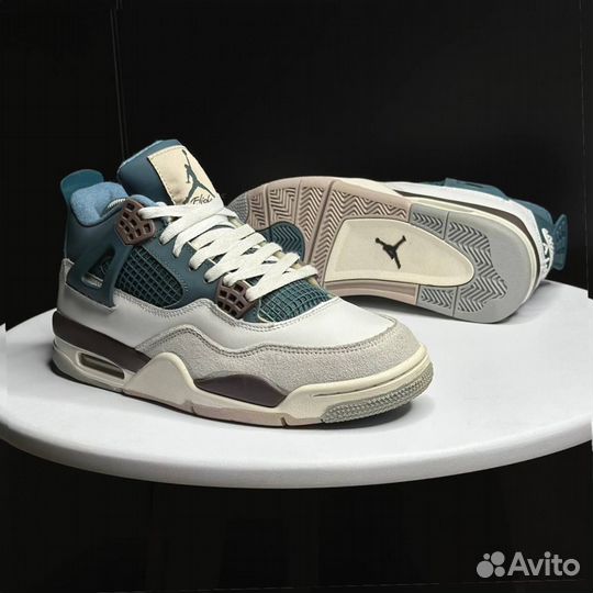 Кроссовки Nike Air Jordan 4