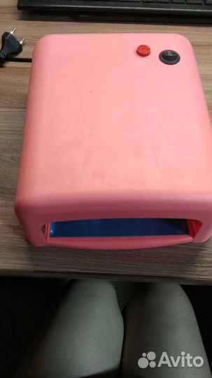 Лампа для ногтей