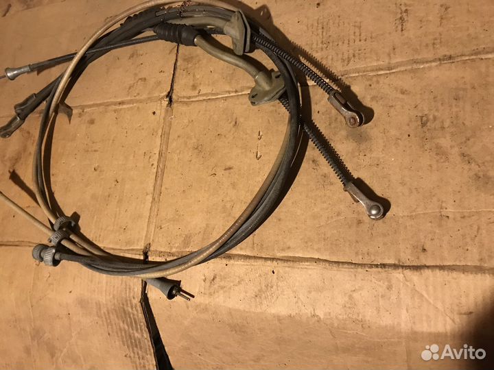 Трос ручного тормоза газ 24