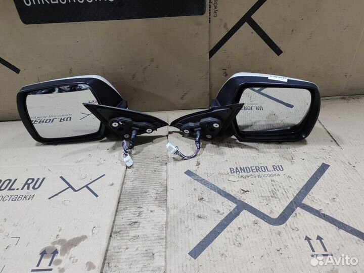 Зеркало Subaru Legacy BM9