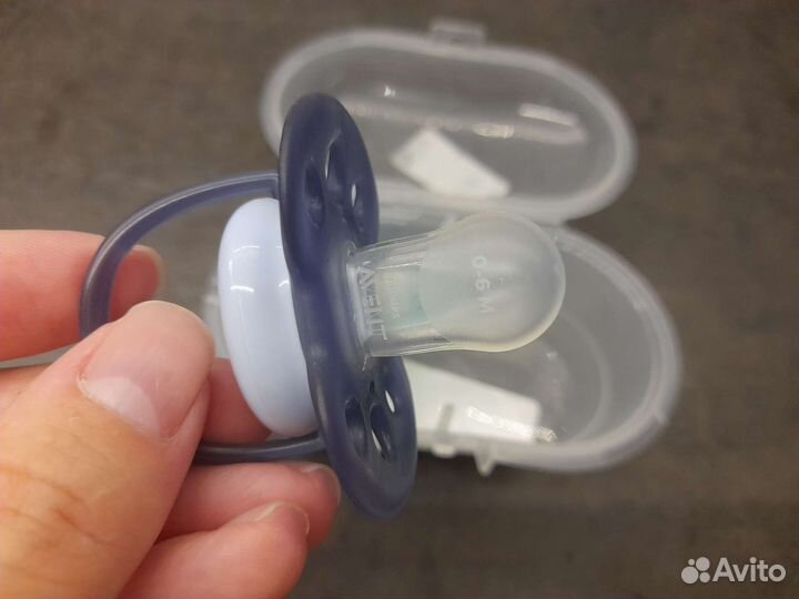 Соска пустышка avent 0-6