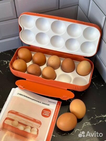 Контейнер для яиц tupperware