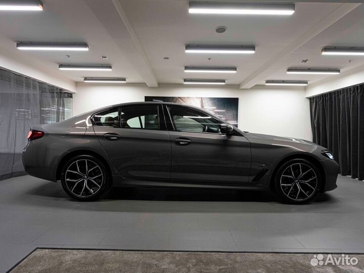 BMW 5 серия 2.0 AT, 2022