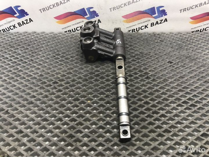 1398865 Вал рокеров Scania 5-series