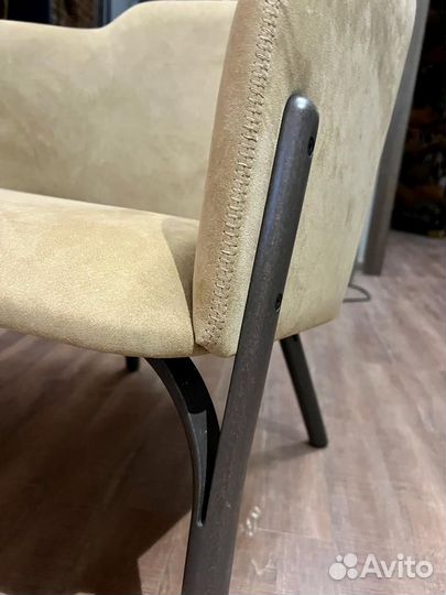 Кресло чешской фабрики TON