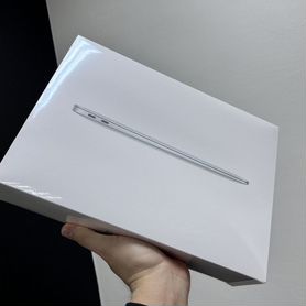 Новый. MacBook 13 Air m1. 8/256Gb. Рус.клав