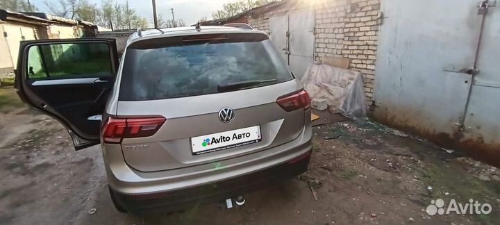 Volkswagen Tiguan 1.4 МТ, 2019, 56 000 км