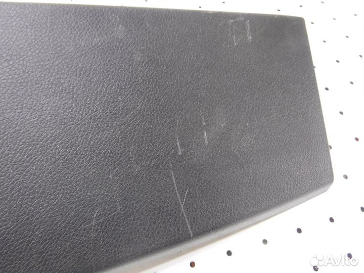 Обшивка двери багажника Geely Emgrand EC7