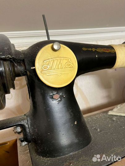 Швейная машинка ручная пмз